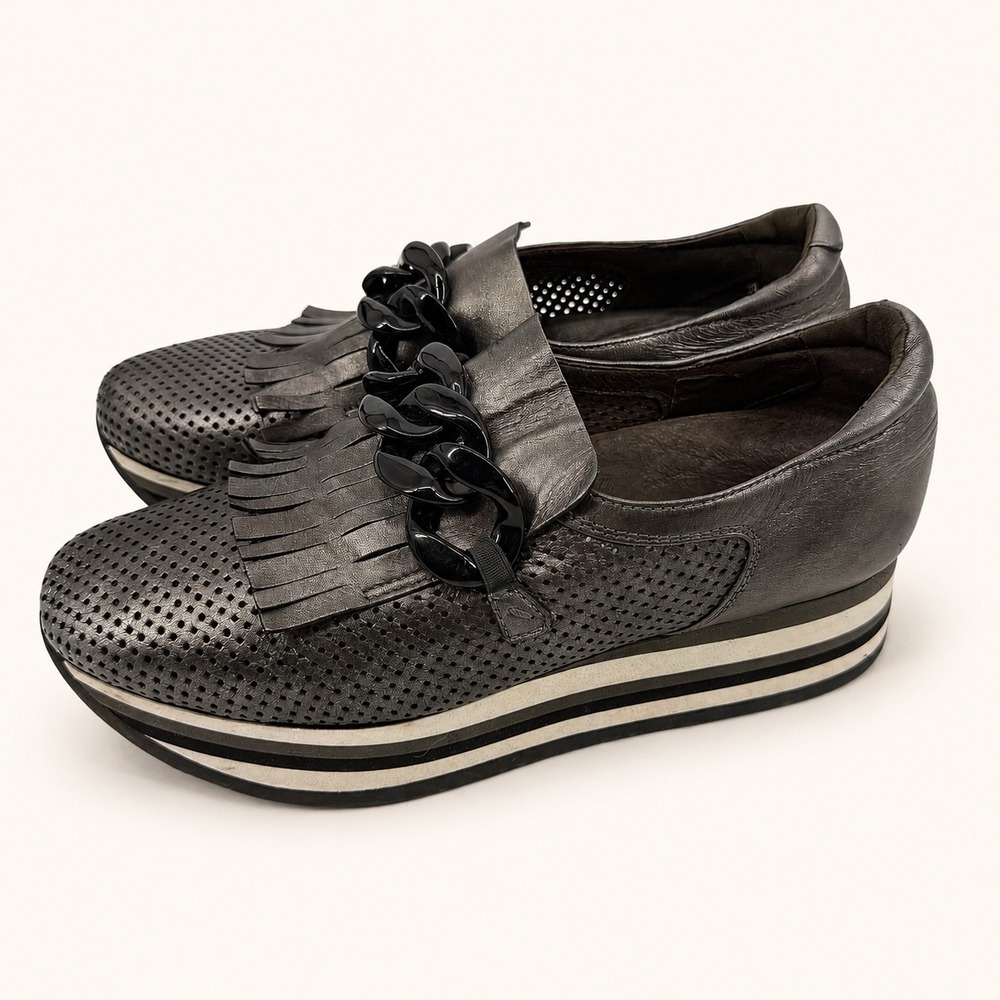 Softwaves Womens 39.5 Cadie Platform Loafers Pewter Metallic Chain Brogue Kiltie